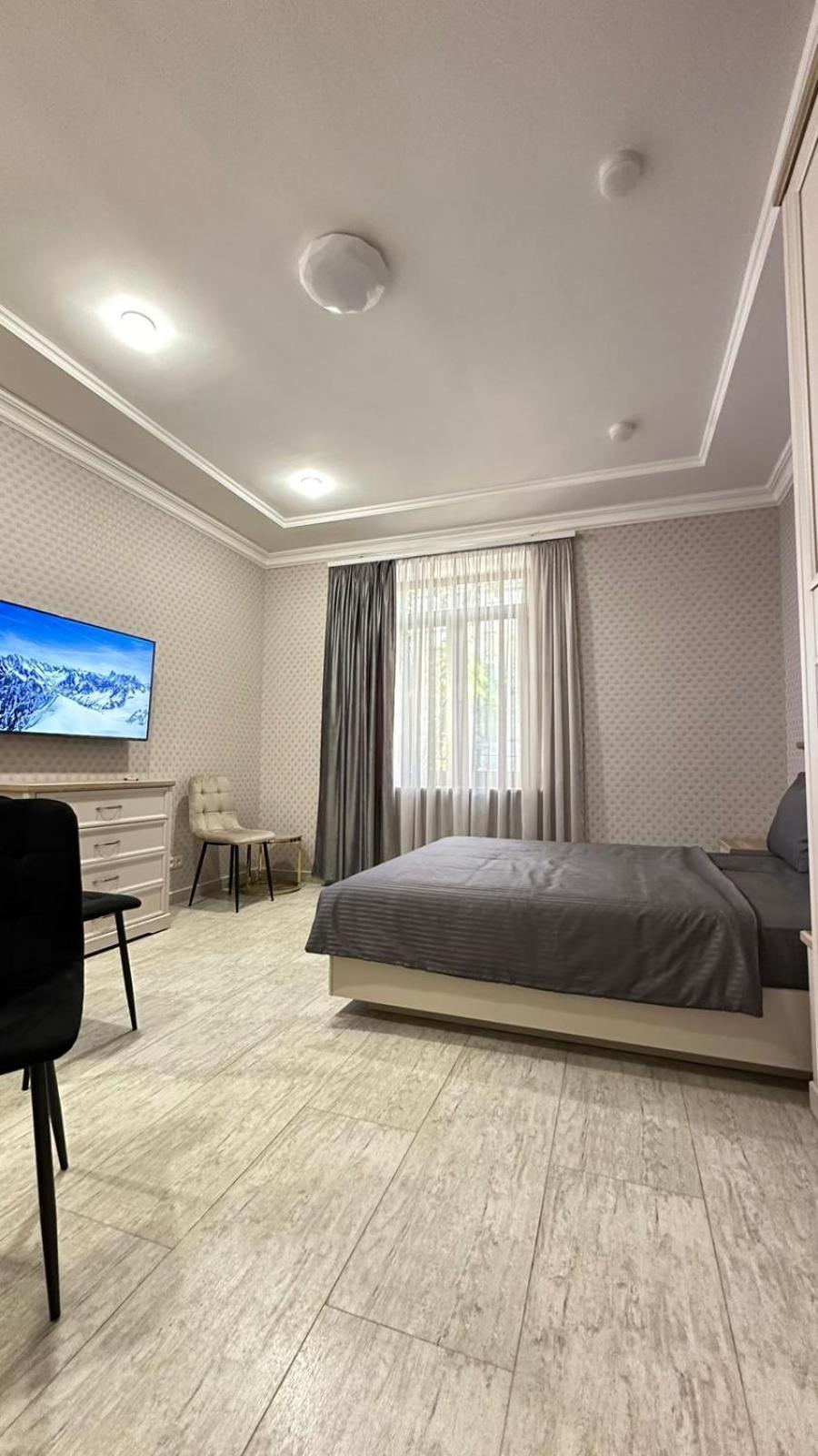 Apartment Lux In Heart Of Center
